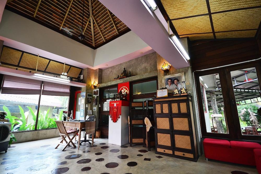 Touch Star Resort - Doi Inthanon Чомтонг Екстер'єр фото
