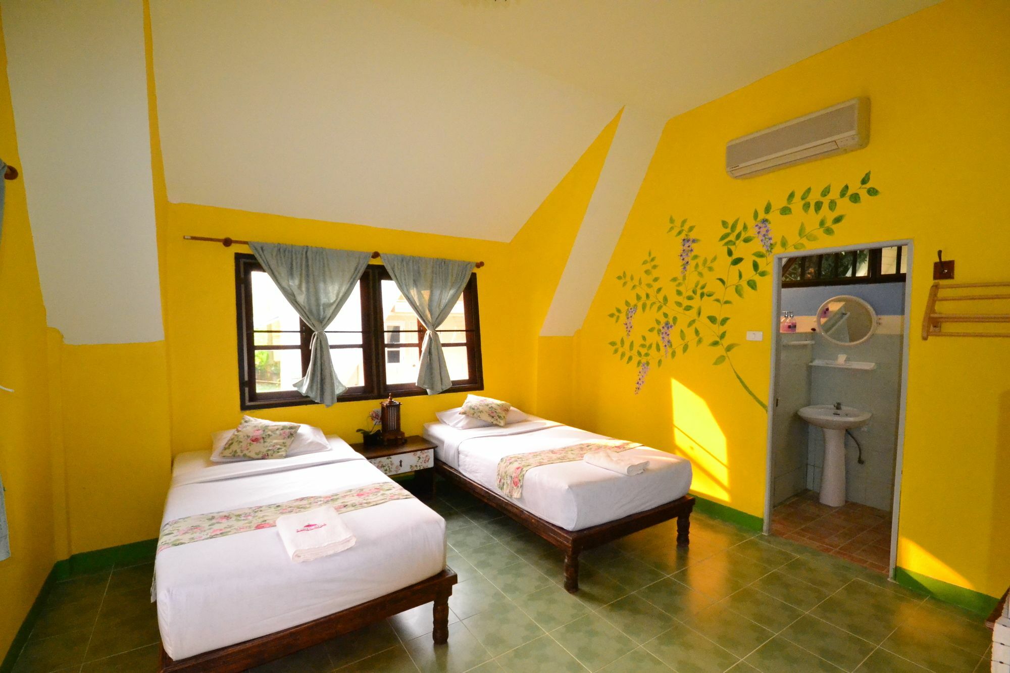 Touch Star Resort - Doi Inthanon Чомтонг Екстер'єр фото