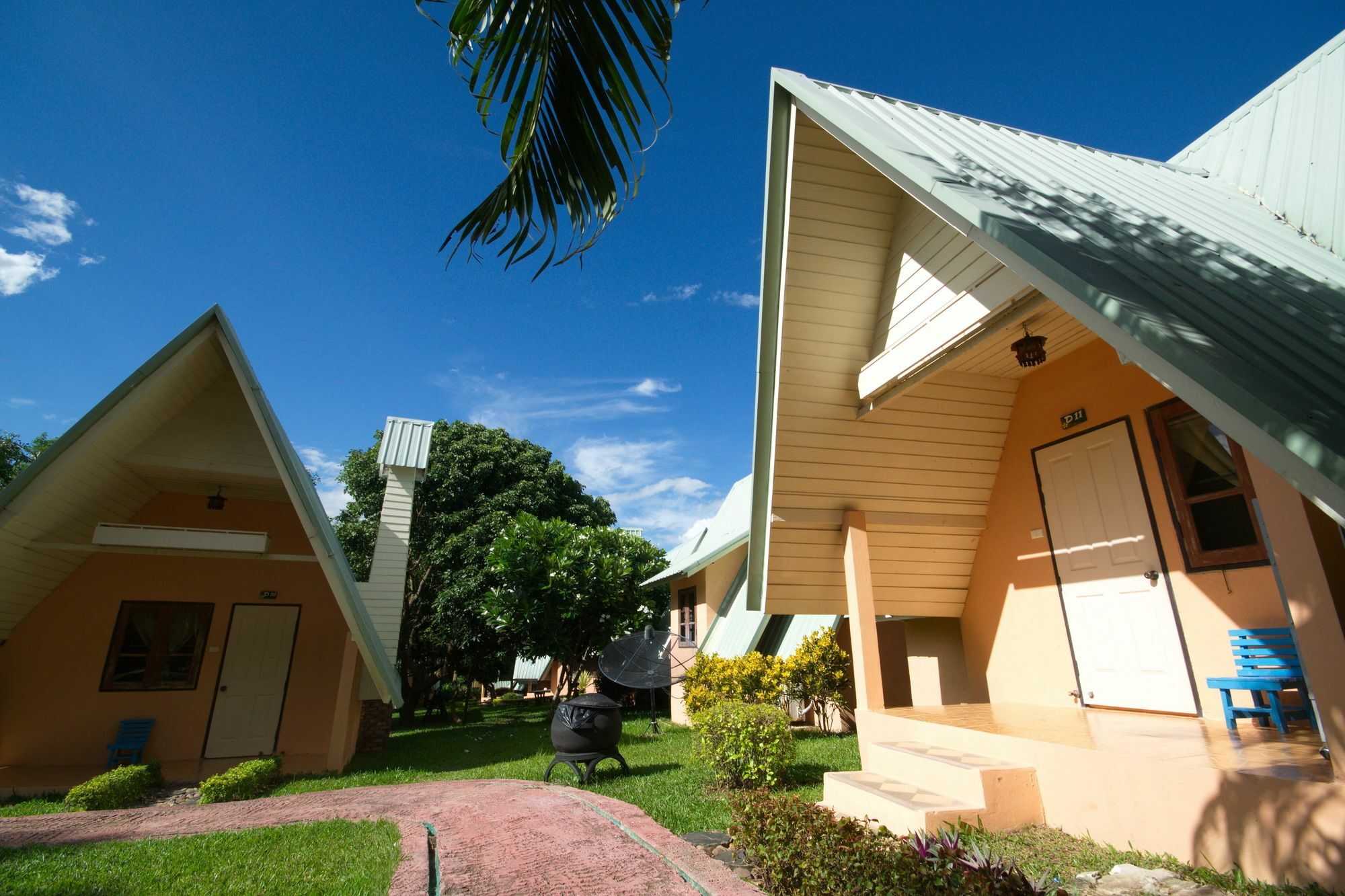 Touch Star Resort - Doi Inthanon Чомтонг Екстер'єр фото