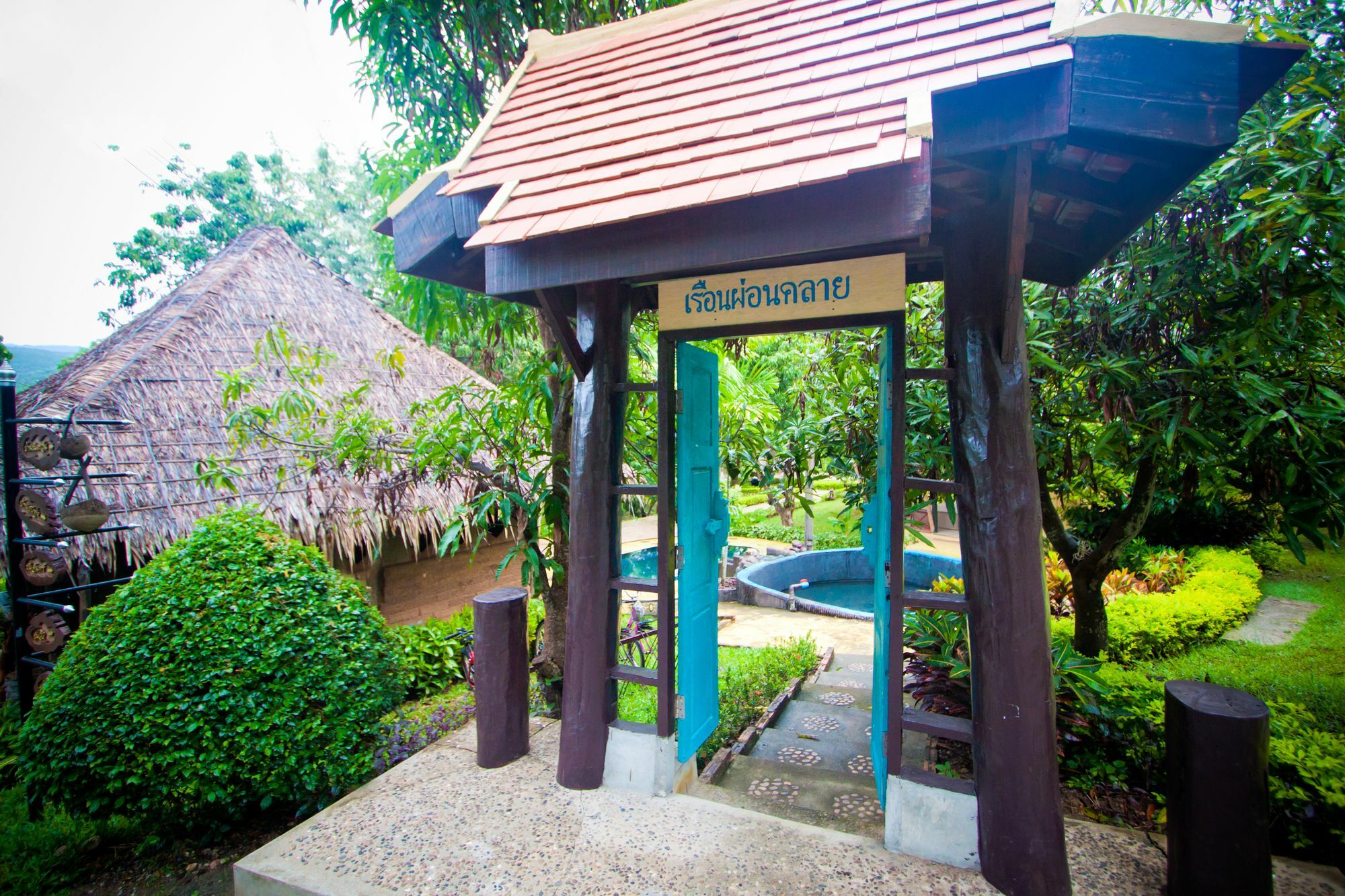 Touch Star Resort - Doi Inthanon Чомтонг Екстер'єр фото
