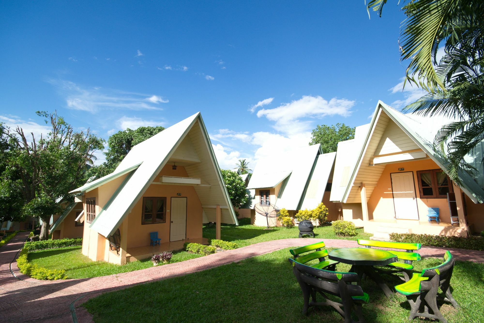 Touch Star Resort - Doi Inthanon Чомтонг Екстер'єр фото